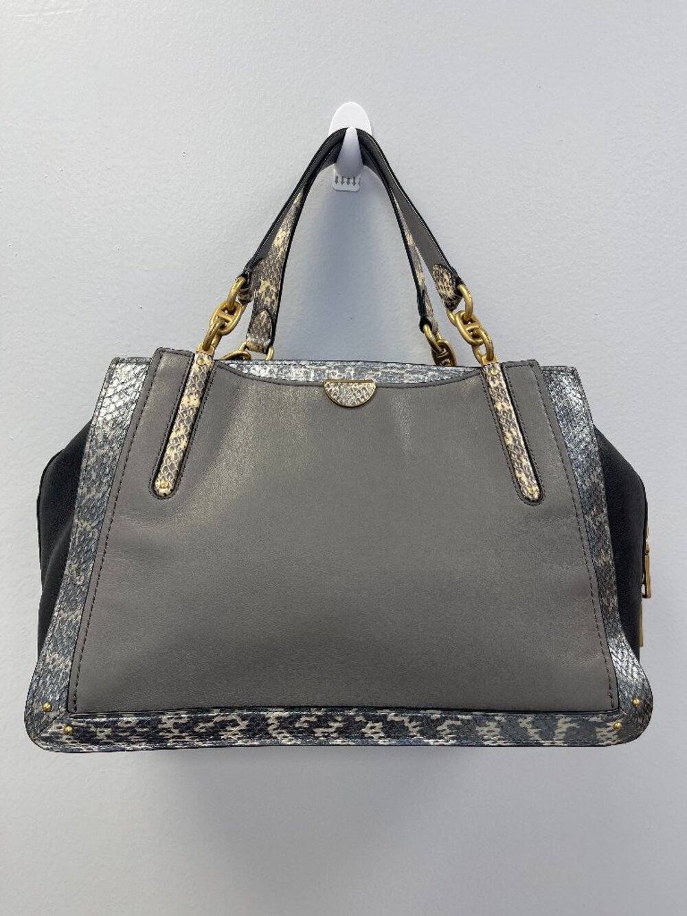 Dreamer 36 In Colorblock With Snakeskin Detail Gray - Preowned
